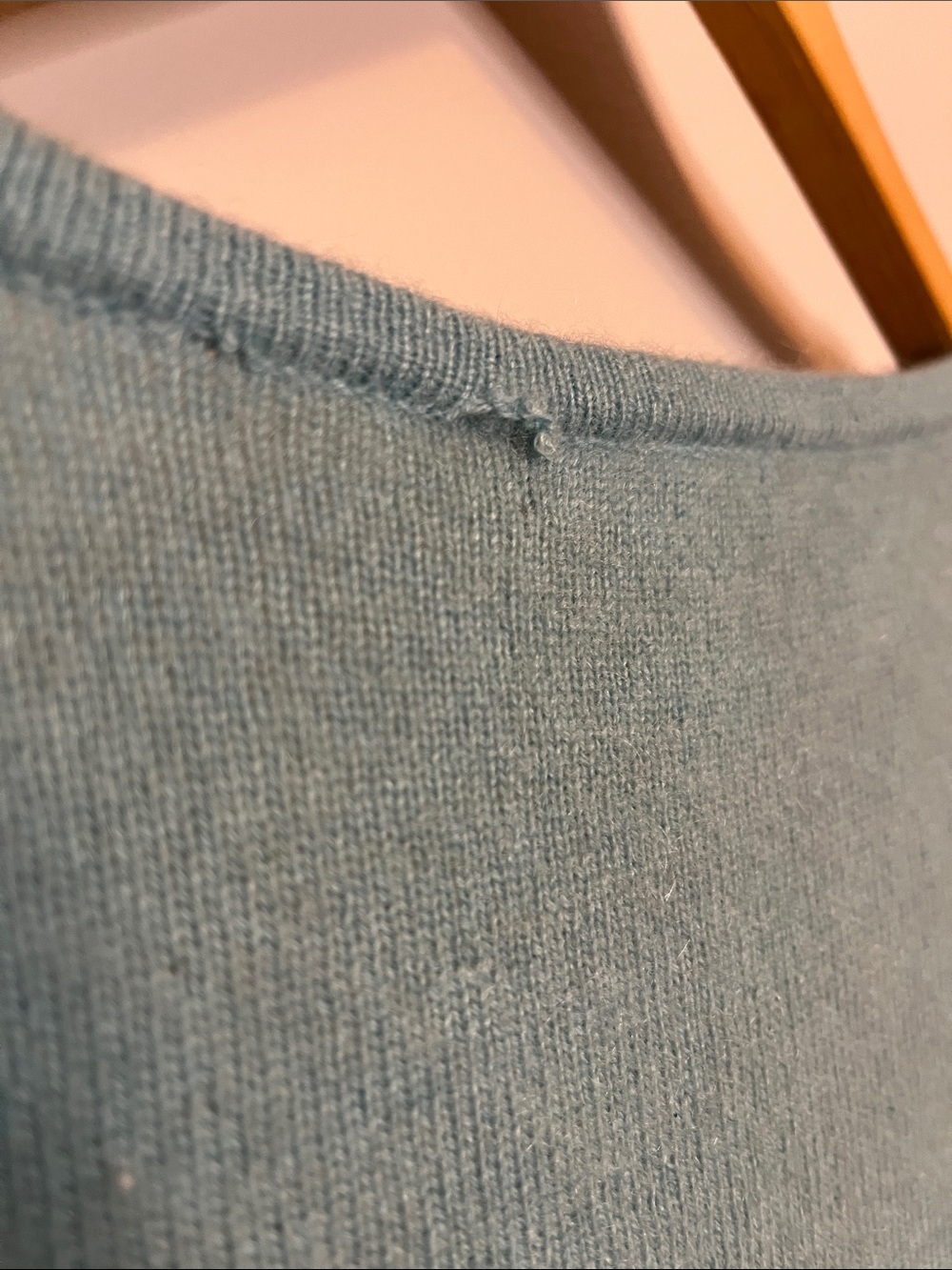 100% Cashmere Apt. 9 Women's Light Blue Crewneck Button Cardigan - Picture 11 of 11